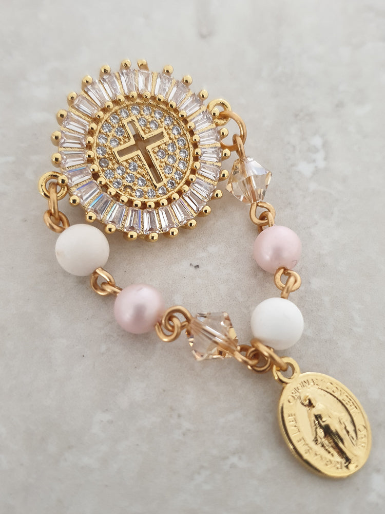 Jacinta Baby Pin