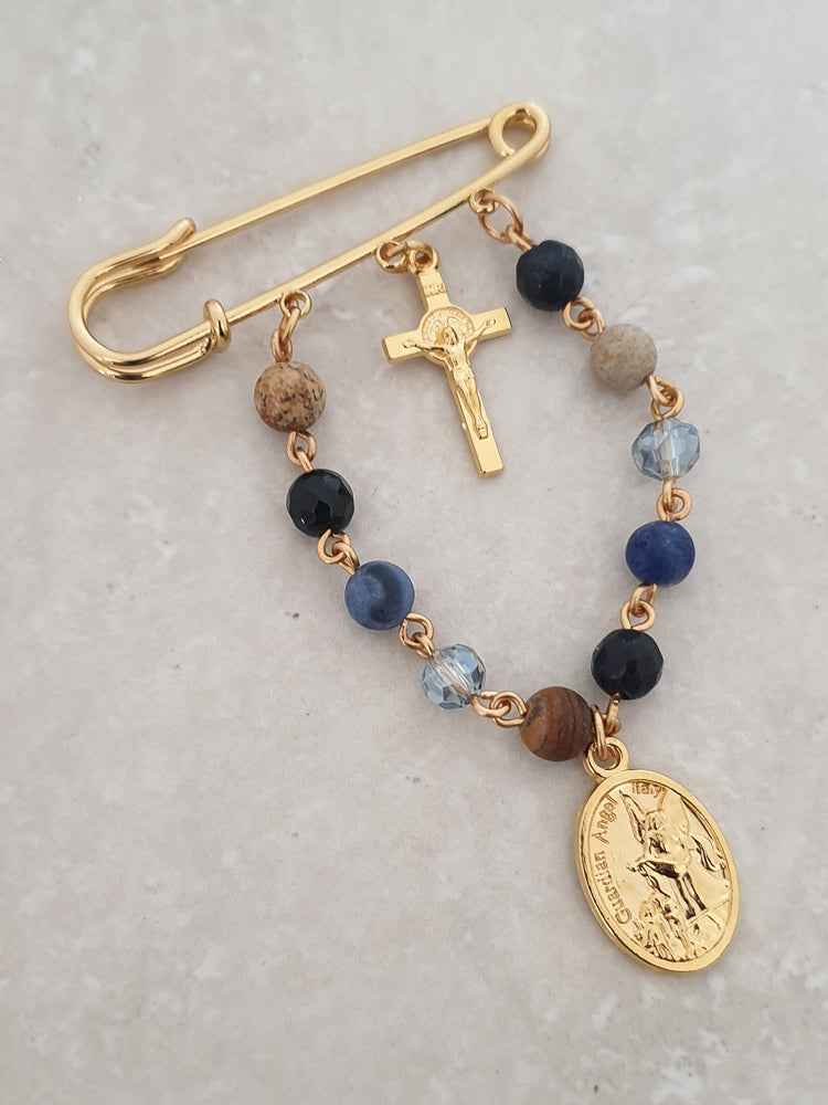 Leornardo Cot Pin